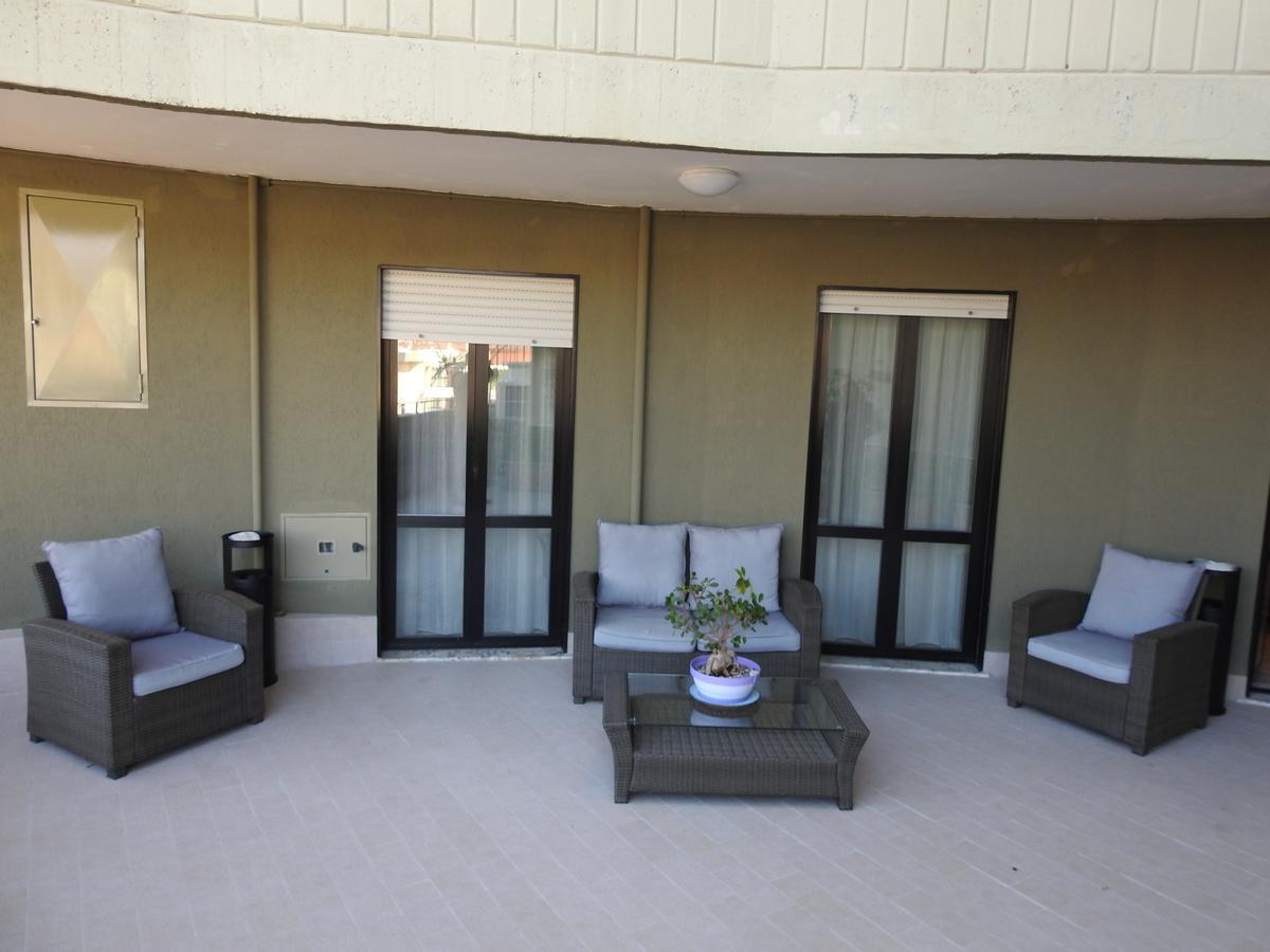 B&B Carrabs Battipaglia Ngoại thất bức ảnh